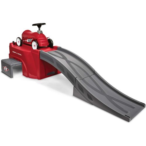  Radio Flyer 500 Ride-On with Ramp, Red