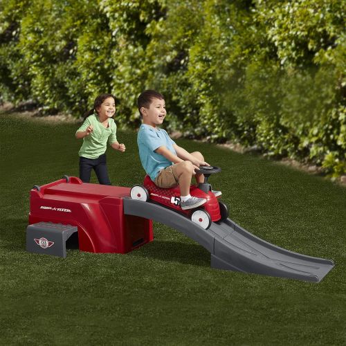  Radio Flyer 500 Ride-On with Ramp, Red