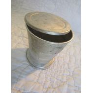 /Rarefinds4u Vintage Collapsible cup with cover Aluminum SALE