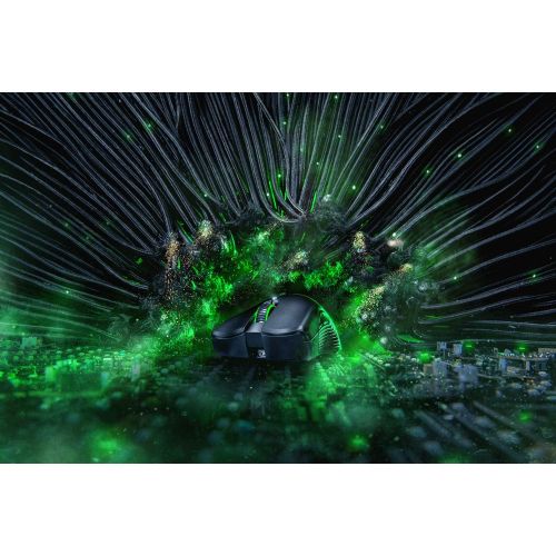 레이저 Razer Mamba Wireless, Wired/Wireless Gaming Mouse with True 16,000 DPI 5 Generation Optical Sensor, 50 Hour Battery Life, Powered by Razer Chroma