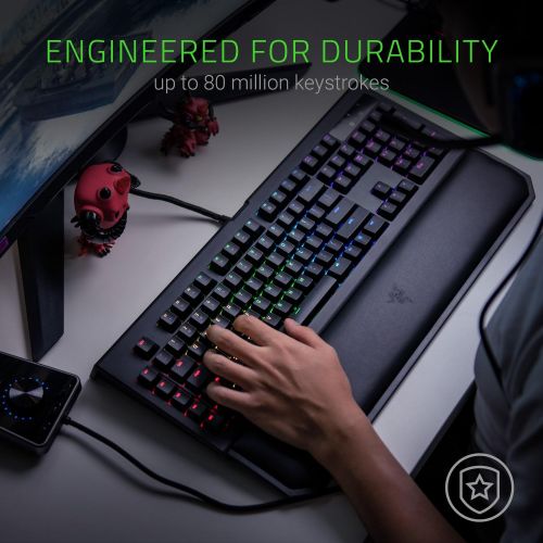 레이저 Razer BlackWidow Chroma V2: Esports Gaming Keyboard - Ergonomic Wrist Rest - 5 Dedicated Macro Keys - Razer Green Mechanical Switches (Tactile and Clicky)