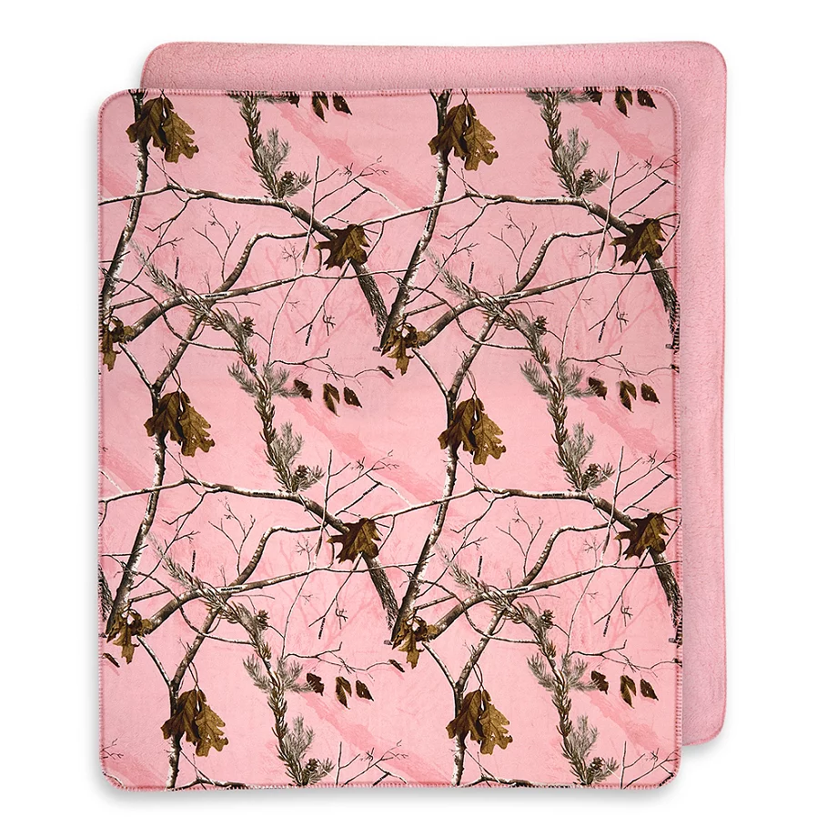 Realtree AP Pink Reversibile Throw