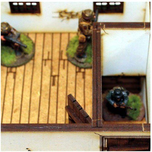  Reaper World at War - Buildings & Terrain 28mm Right Side Semi-House - Type #1 (Pre-Painted)