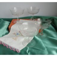 /RedTomatosVintage Vintage Glass Champagne Glasses Flower Basket Design - Set of 4; Vintage Glass, Vintage Champagne Glass, Flower Basket Design, Dessert Glass