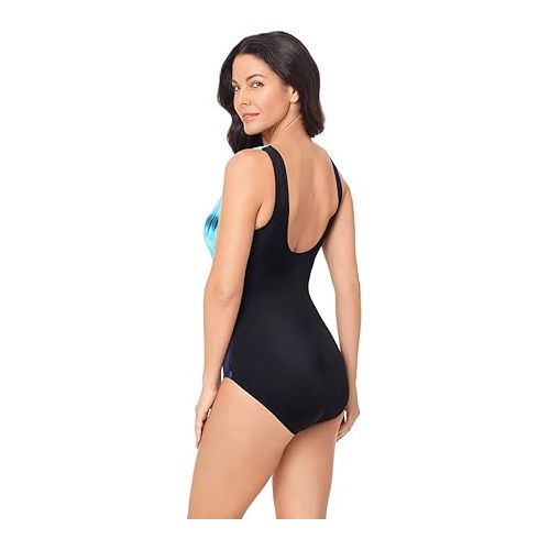  Reebok Women's Swimwear Sport Fashion Endless Endurance Scoop Neckline Soft Cup One Piece Swimsuit