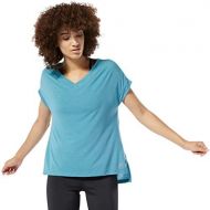 Reebok Womens Supremium v-Neck tee