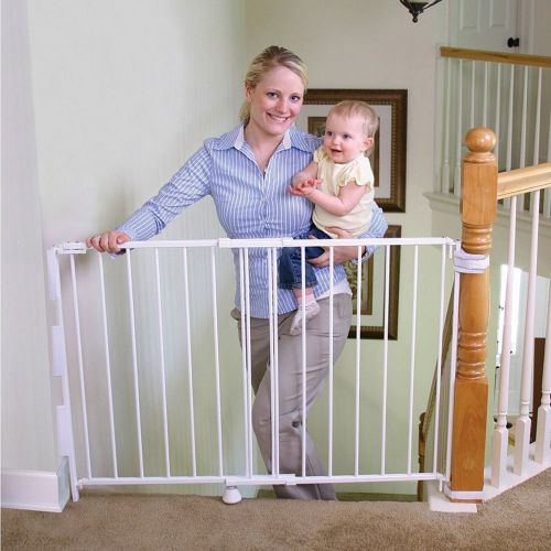  Regalo Top of Stairs Expandable Gate with Mounting Hardware