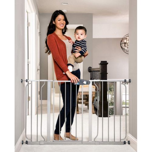  Regalo Easy Step 51-Inch Extra Wide Baby Gate, Includes 6-Inch and 12-Inch Extension Kit, 4 Pack of Pressure Mount Kit and 4 Pack of Wall Mount Kit, Platinum