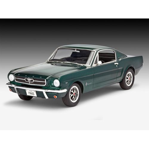  Revell Germany 1965 Ford Mustang 2+2 Fastback Plastic Model Kit (1/25 Scale)