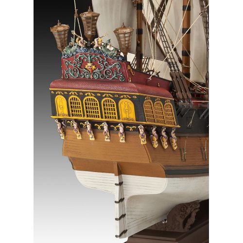  Revell of Germany Pirate Ship Plastic Model Kit