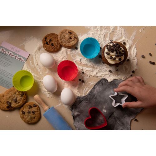  [아마존베스트]Rikis kingdom Kids real baking set with recipes,Cupcake cups/decorating kit,Cookie Cutters,Measuring Spoons,whisk,Rolling Pin,Spatula,Gift Box,Dishwasher safe(38-Piece)