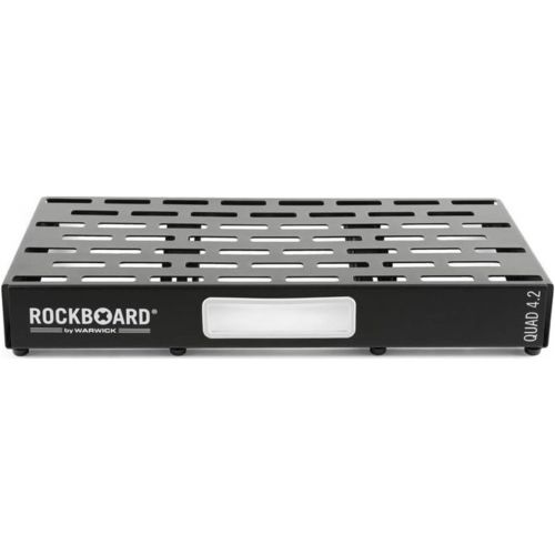  RockBoard QUAD 4.2-24.01in x 12.83in Effect Pedalboard w/Flight Case