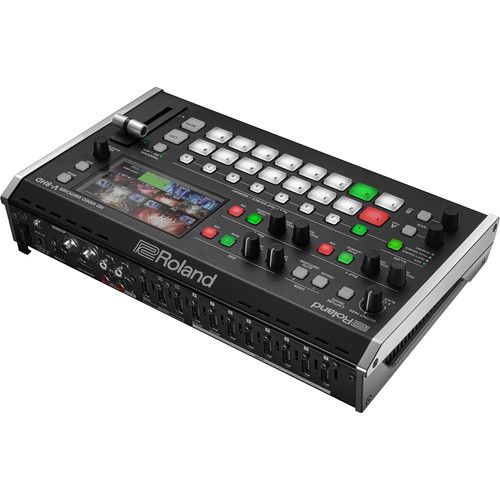 롤랜드 Roland V-8HD HDMI Video Switcher and UVC-01 USB Capture Device Kit