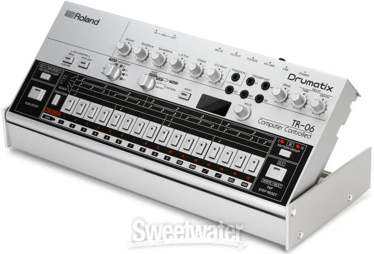 롤랜드 Roland TR-06 Drumatix Drum Machine