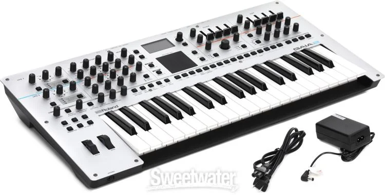 롤랜드 Roland Gaia 2 37-key Virtual Analog Wavetable Synthesizer