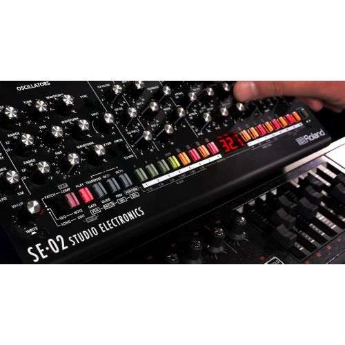 롤랜드 [아마존베스트]Roland SE-02 Boutique Designer Series Analog Synthesizer