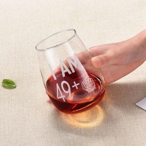  [아마존베스트]Romantic Wine Glass 49 + One Middle Finger 50th Birthday Gift for Men Women Funny Stemless Wine Glass Unique Gifts for Friend Wine Lover Turning 50 Perfect Party Decoration Big Capacity Bet