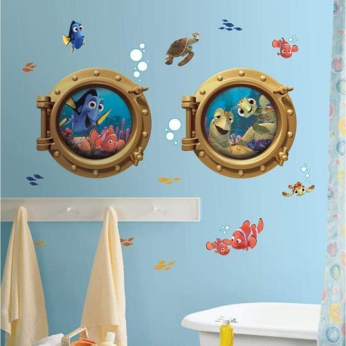  Roommates Rmk2060Gm Finding Nemo Peel and Stick Giant Wall Decals