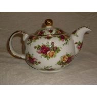 Royal Albert Old Counrty Roses Classic China Teapot