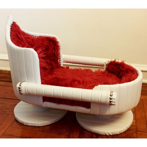  Royal Cat Boutique Red Velvet Davenport Pet Bed, Medium