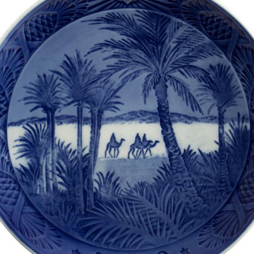  로얄코펜하겐Brand: Royal Copenhagen Royal Copenhagen Christmas Plate 1972