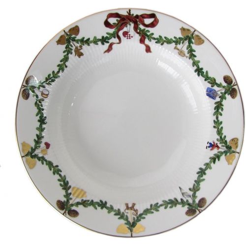  Royal Copenhagen Star Fluted Christmas 4.6 oz. Soup Bowl