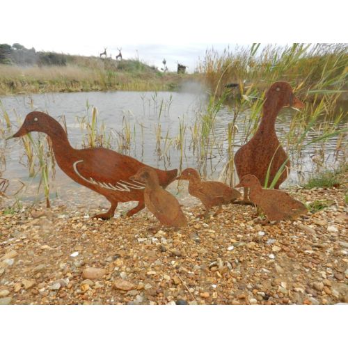  RustyRoosterMetalArt Rusty Metal Duck Garden Decor / Metal Duck gift / Rustic Duck Ornament