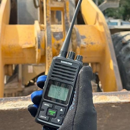  SAMCOM Two-Way Radios Long Range, Walkie-talkie for Adults, 2 Way Radio with Earpiece, 3000mAh Walkie Talkies Rechargeable Battery Programmable UHF Radios for Commercial Business Hunting