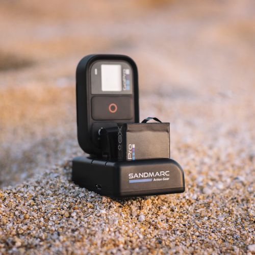  SANDMARC Procharge: Dreifach Ladegeraet fuer GoPro und Remote