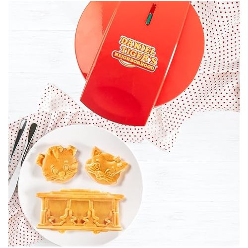  Daniel Tiger Waffle Maker Iron-Electric Nonstick Waffler Feature 3D mini Character Shaped Waffles Pancakes: Daniel Tiger, Caterina Kitty Cat & the Trolley-Fun Themed Party, Make Breakfast Fun for Kids