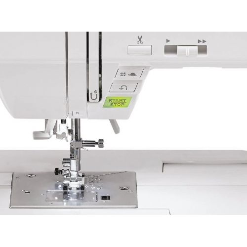 싱거 SINGER | Quantum Stylist 9960 Computerized Portable Sewing Machine with 600-Stitches with Machine Tote