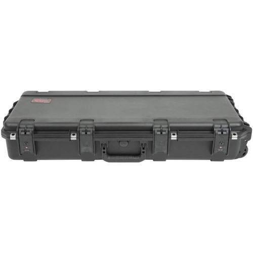  SKB Cases 3i-3614-TKBD iSeries 49-Note Keyboard Case, Waterproof Injection Molded Shell, 14 Total Hook-and-loop Pads in 4 Different Sizes, Pull Handle and Wheels for Easy Towing