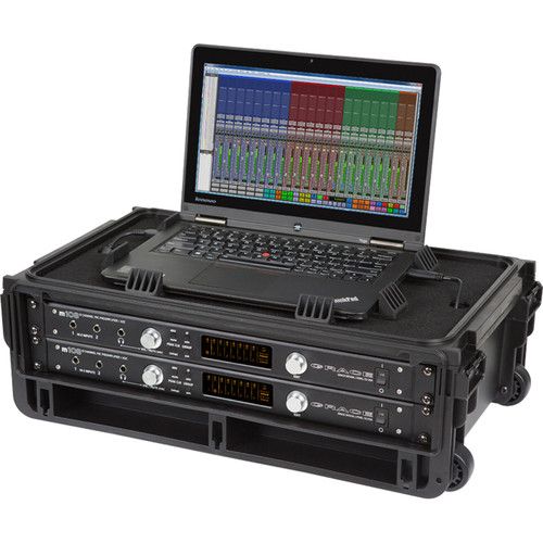  SKB Injection-Molded 2 RU Studio Flyer Rack Case