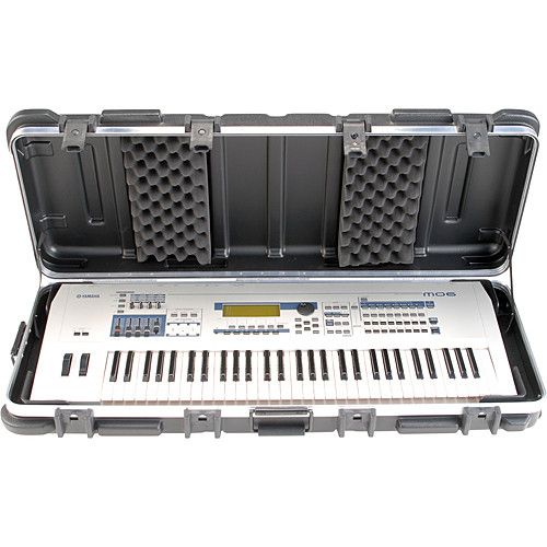  SKB ATA 61-Note Keyboard Carrying Case