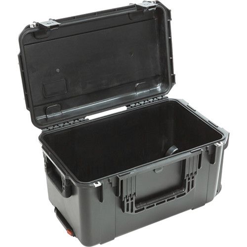  SKB 3i-Series 2213-12 Wheeled Waterproof Utility Case (Empty)