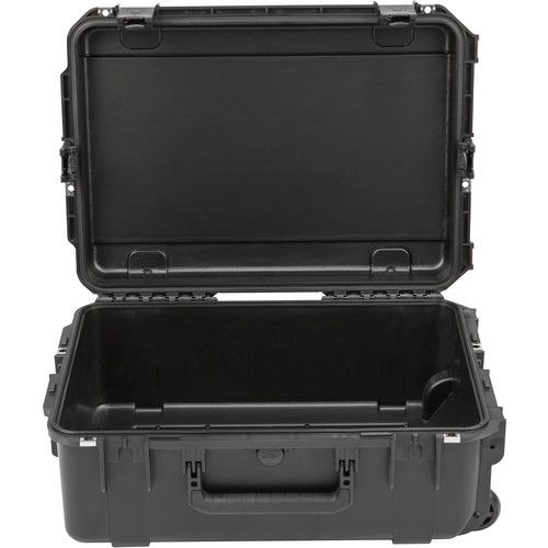  SKB iSeries 2215-8 Waterproof Utility Case with Wheels? (Black)