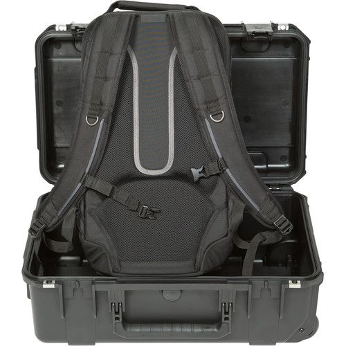  SKB iSeries 2011-7 Case with Think Tank Photo Dividers &?Photo Backpack (Black)