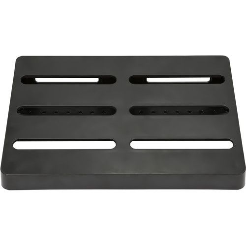  SKB Injection-Molded Non-Powered Pedalboard