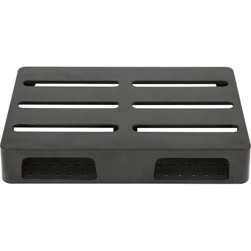  SKB Injection-Molded Non-Powered Pedalboard