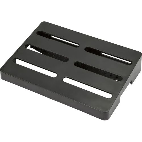  SKB Injection-Molded Non-Powered Pedalboard