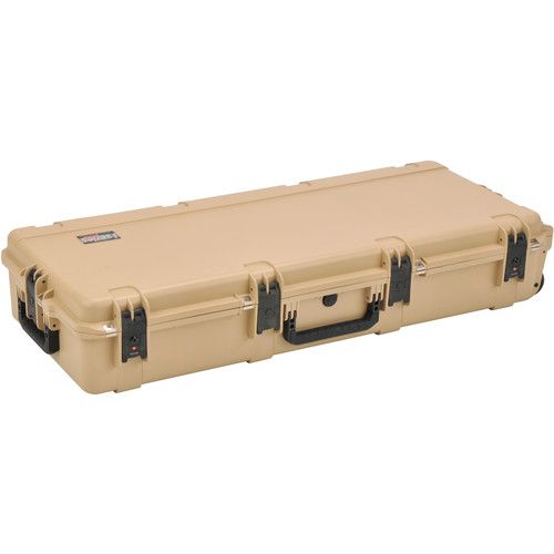  SKB iSeries Waterproof Acoustic Guitar Case with Wheels (Tan)