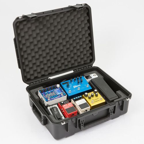  SKB 3i-2015-7-PB Injection-Molded Pedalboard with Included Case