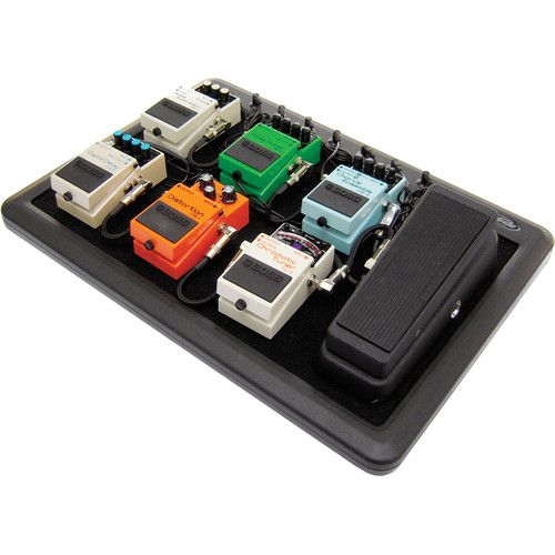  SKB PS-8 Powered Pedalboard