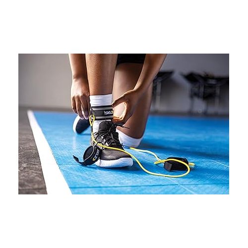 스킬즈 SKLZ Bump-N-Pass Volleyball Trainer with Resistance Bands for Improved Passing Technique, Black