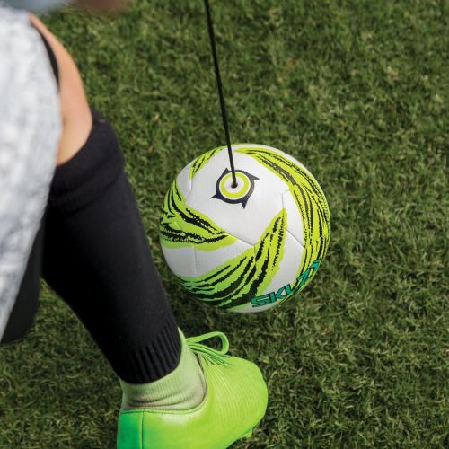 스킬즈 Visit the SKLZ Store SKLZ Star-Kick Solo Soccer Trainer with Size 1 Soccer Ball