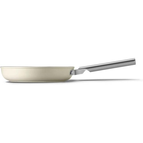 스메그 Smeg Cookware 9.5-Inch Cream Frypan, Small