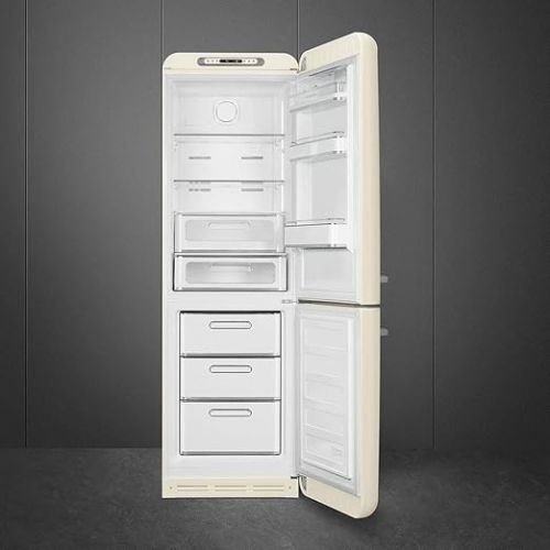 스메그 Smeg FAB32URWH3 24 Inch Wide 11.7 Cu. Ft. Retro Refrigerator with Bottom Freezer - Right Hinge