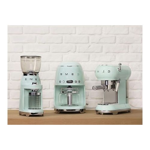 스메그 Smeg - Coffee Machine - A Collection of Adult Games and Gifts - Filter Coffee Machine - Light green