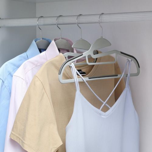  [아마존 핫딜] [아마존핫딜]SONGMICS 50 Pack Plastic Hangers Space Saving Clothes Hangers, Ultra Thin with Non Slip Rubber Coating, Scarf and Tie Bar, 360° Swivel Hook, Dark Gray, UCRP41G-50
