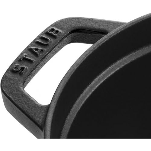  Staub Oval Dutch Oven 8.5-Quart Matte Black